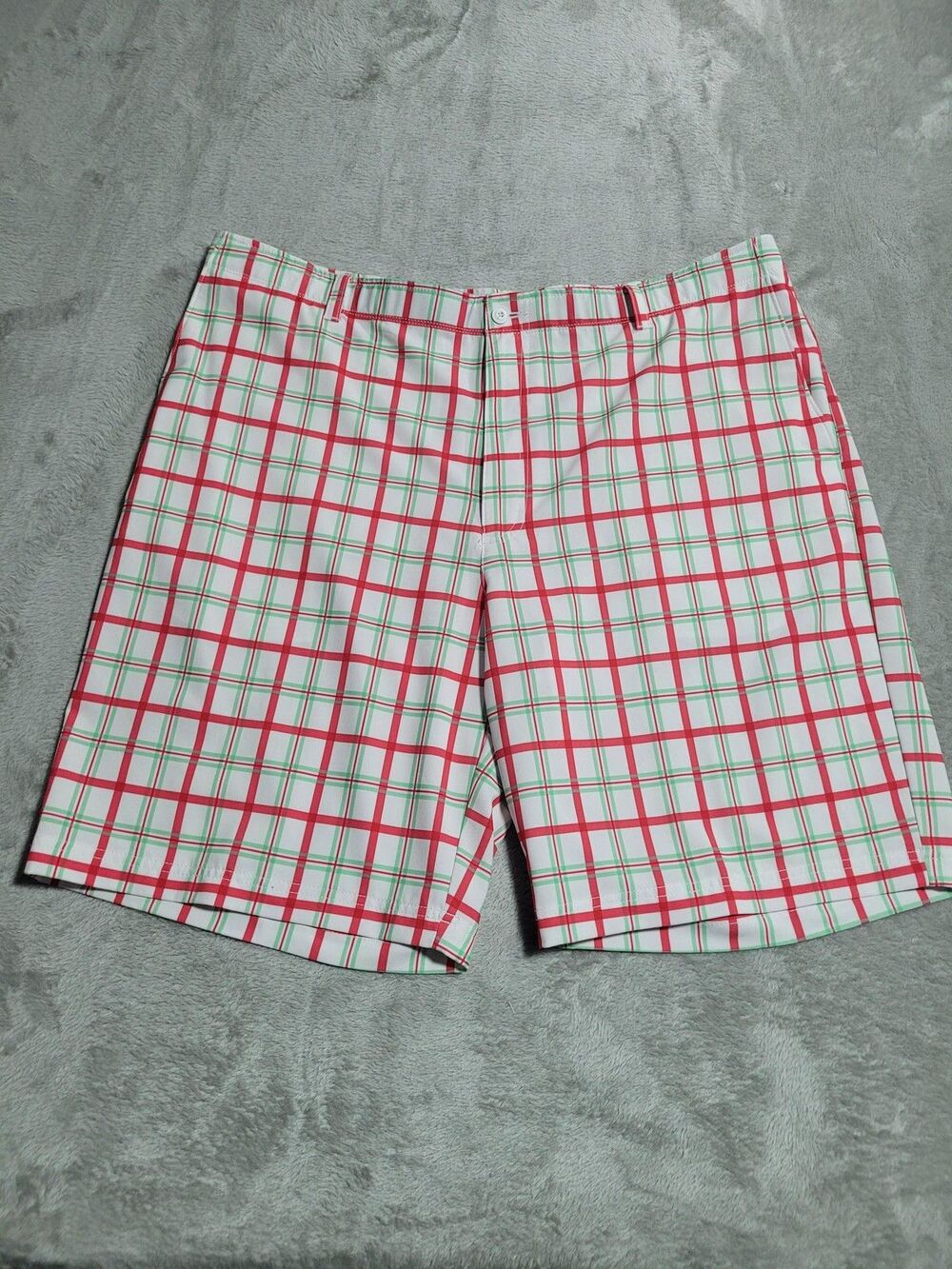 Golf America Shorts Mens 40 White Plaid Stretch Golf Chino Flat Front Microfiber